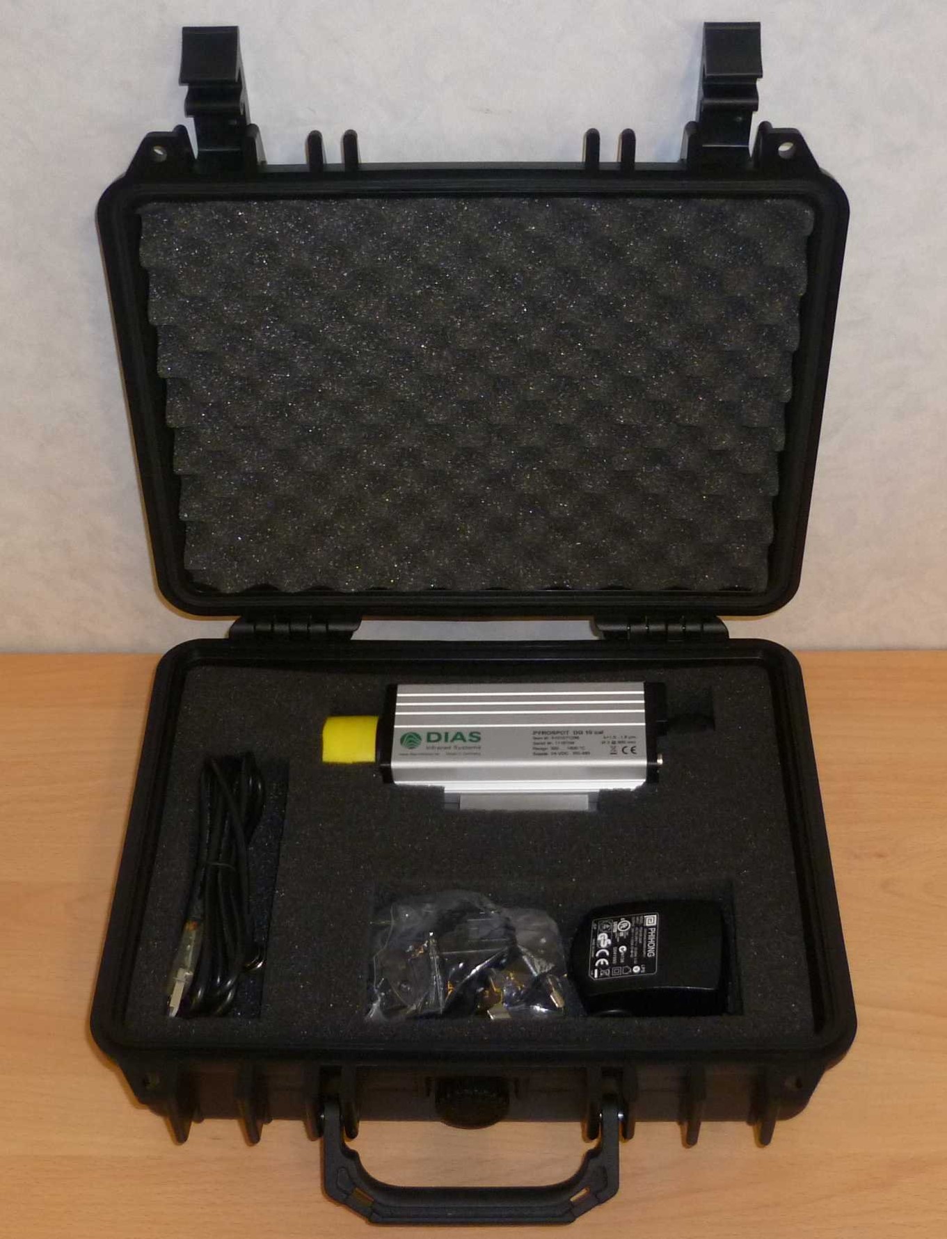 德國DIAS紅外公司傳遞源包裝箱